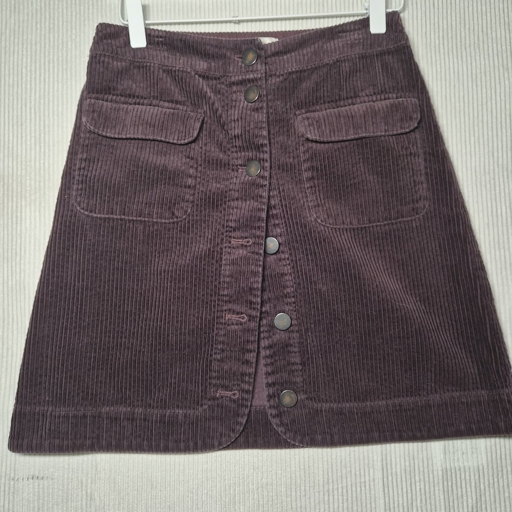 Burgandy Corduroy Skirt‎ Loft Size 0